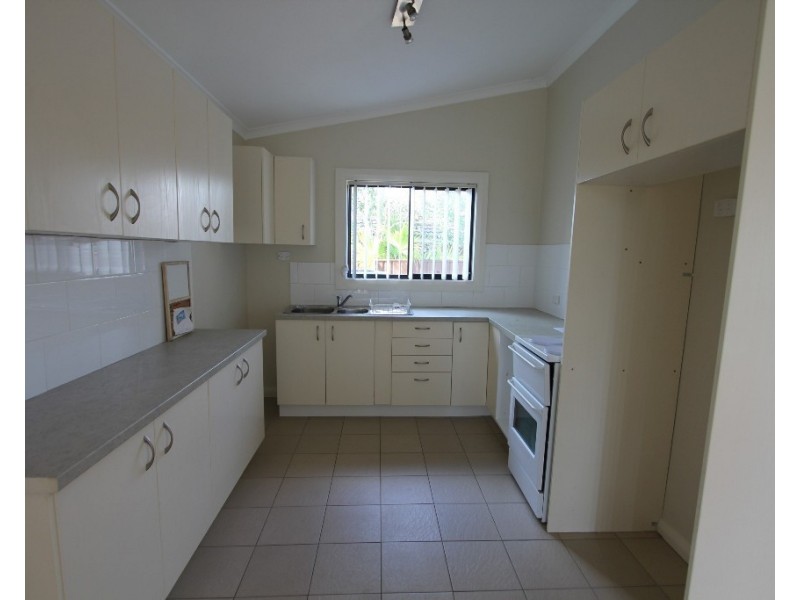 1/28 Wordsworth Avenue, Leumeah NSW 2560