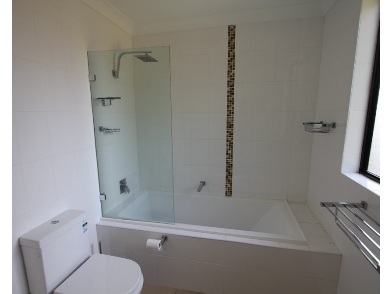 1/28 Wordsworth Avenue, Leumeah NSW 2560