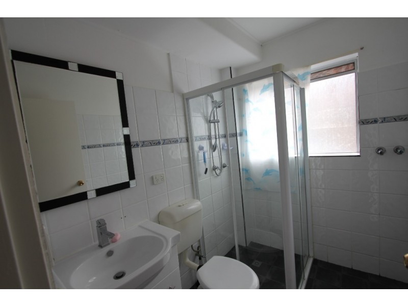 4/1 Waterside Crescent, Carramar NSW 2163