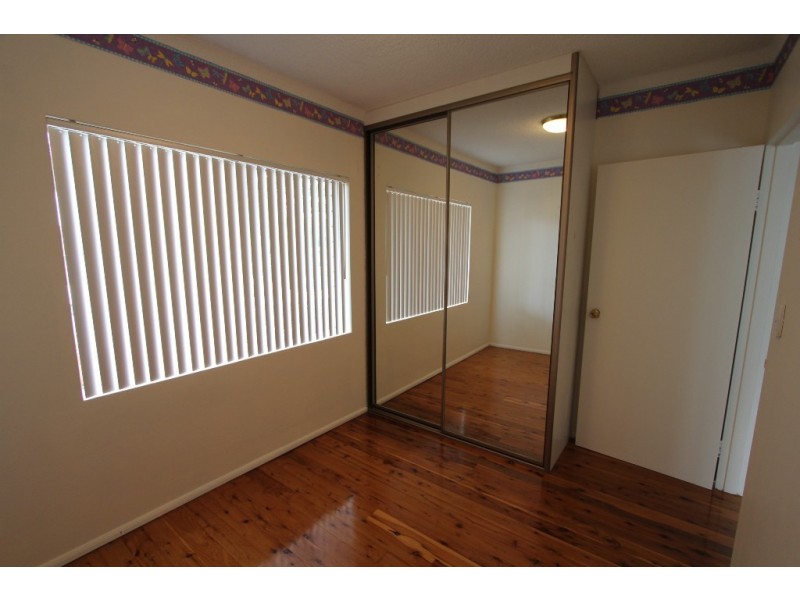 4/1 Waterside Crescent, Carramar NSW 2163