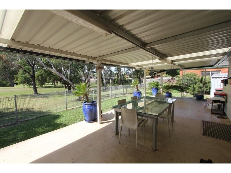6 Hind Place, Chipping Norton NSW 2170