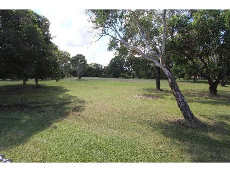 6 Hind Place, Chipping Norton NSW 2170