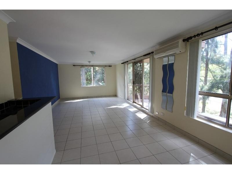 22/5 Mead Drive, Chipping Norton NSW 2170