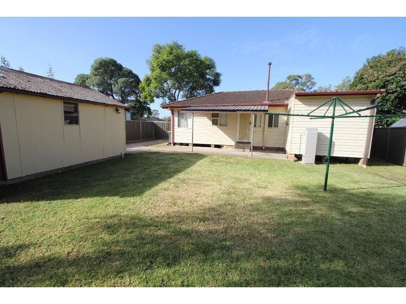 36 Festival Street, Sadleir NSW 2168