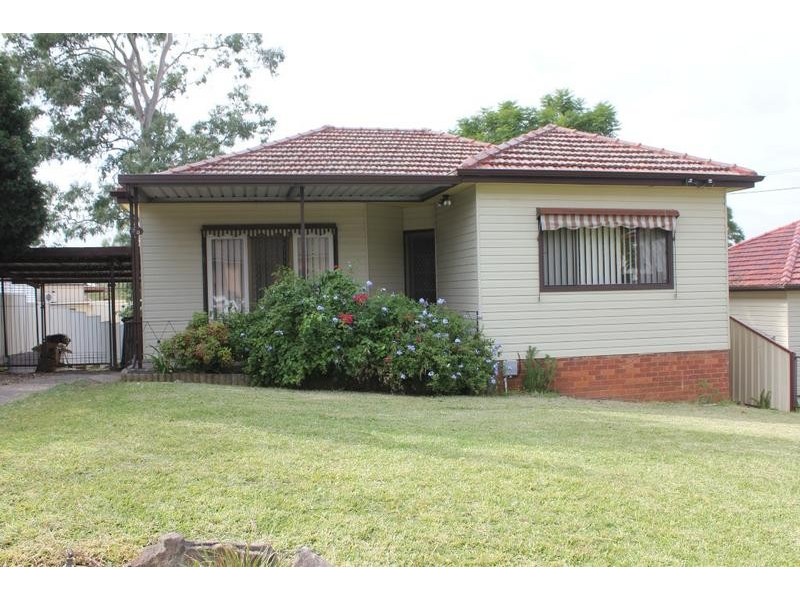 30 Tobys BVD, Mount Pritchard NSW 2170