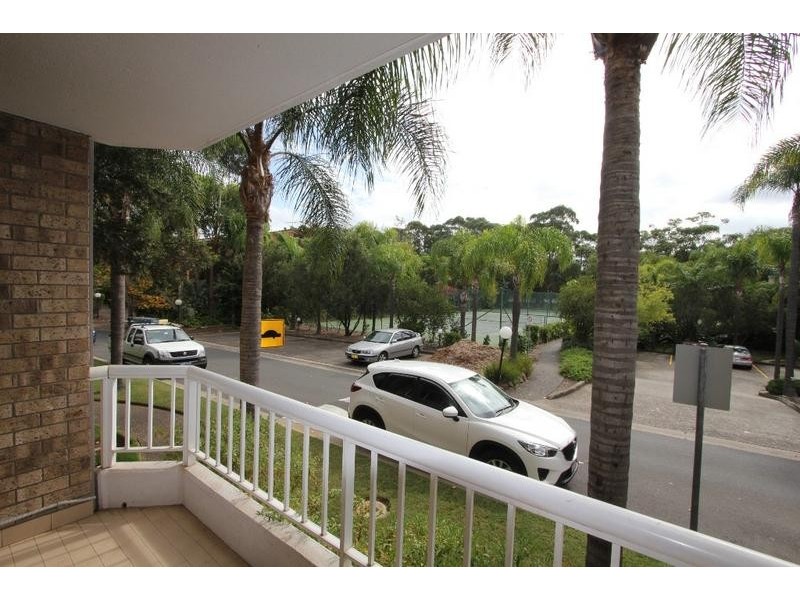 28/8 Mead Drive, Chipping Norton NSW 2170