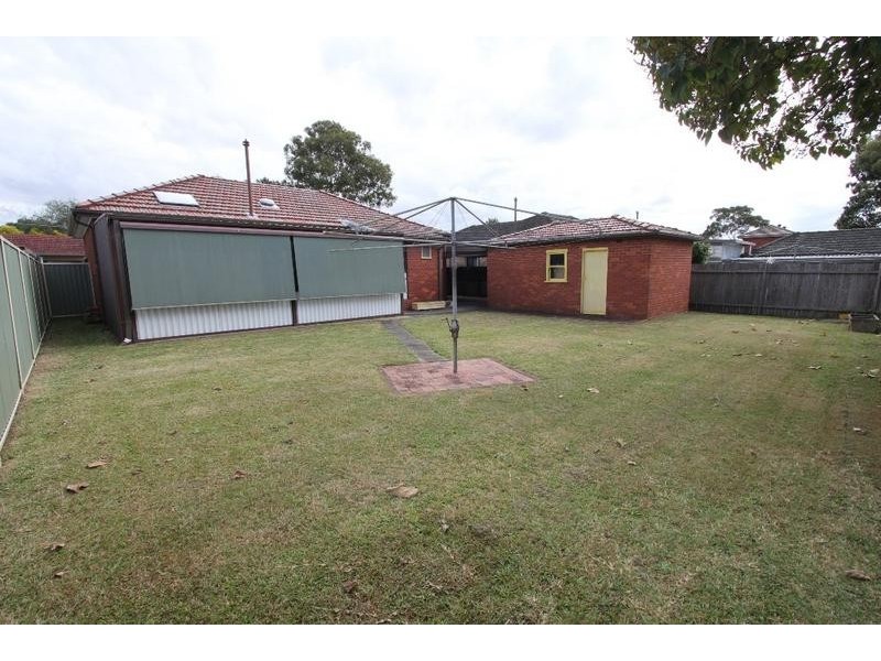 55 McCrossin Avenue, Birrong NSW 2143
