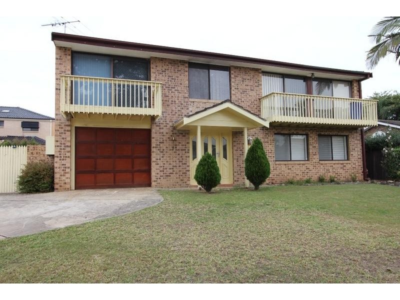 48 Nottingham Crescent, Chipping Norton NSW 2170