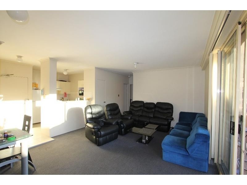 22/1 Riverpark Drive, Liverpool NSW 2170