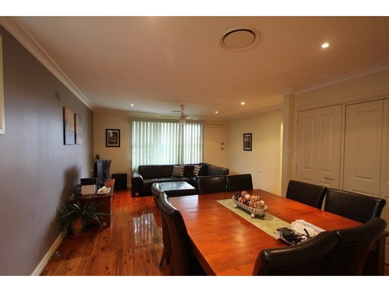 40 Mubo Crescent, Holsworthy NSW 2173