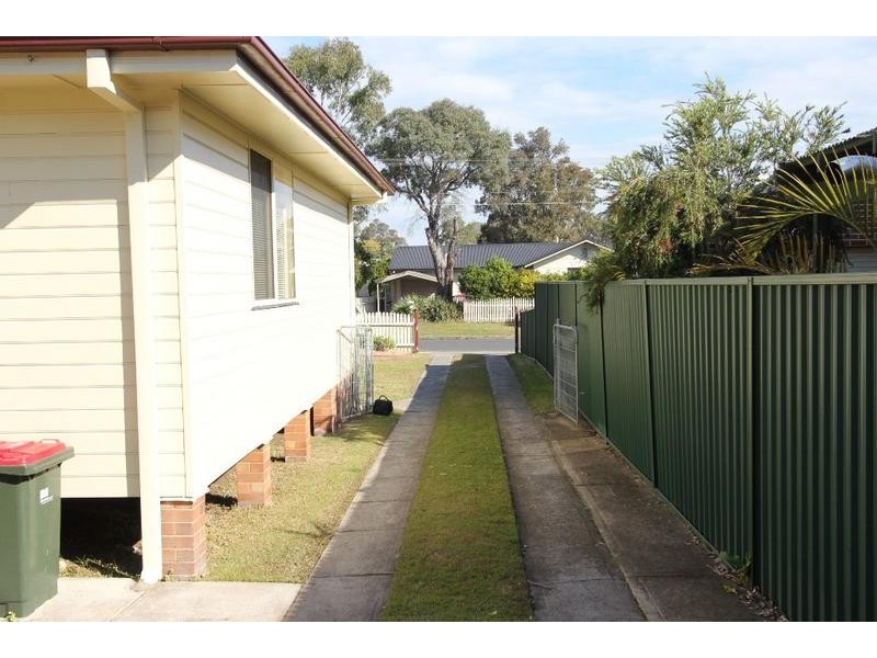 40 Mubo Crescent, Holsworthy NSW 2173