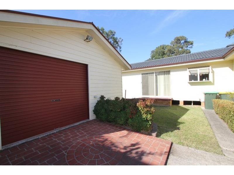 40 Mubo Crescent, Holsworthy NSW 2173