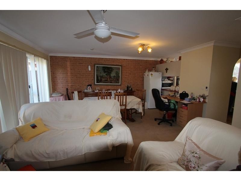 27/109 Stewart Avenue, Hammondville NSW 2170