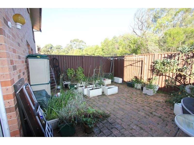 27/109 Stewart Avenue, Hammondville NSW 2170