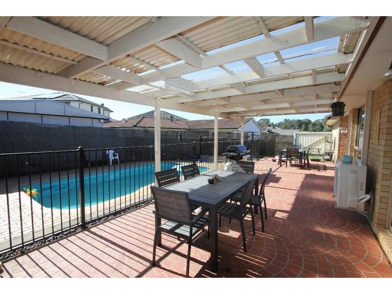 19 Tuross Close, Prestons NSW 2170