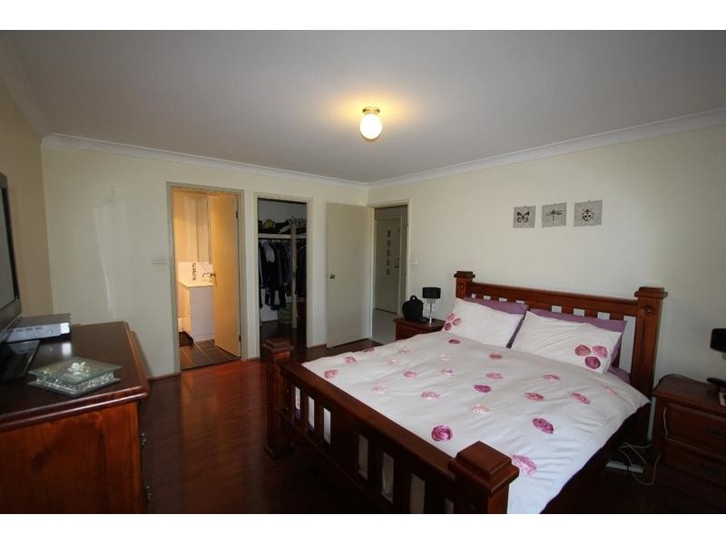 19 Tuross Close, Prestons NSW 2170