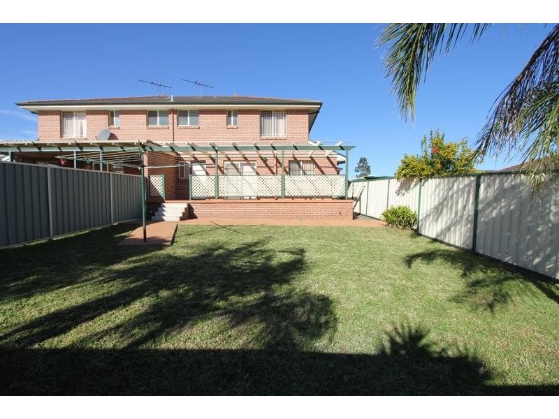 4A Ara Place, Hinchinbrook NSW 2168