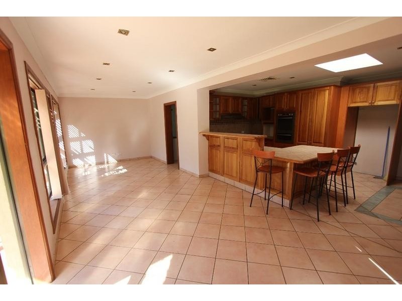 37 Childs Road, Chipping Norton NSW 2170