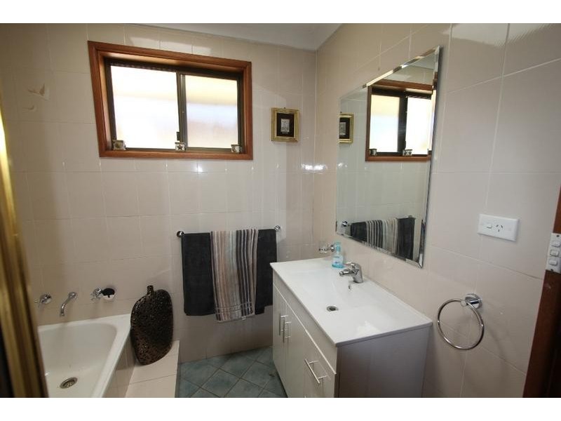 37 Childs Road, Chipping Norton NSW 2170