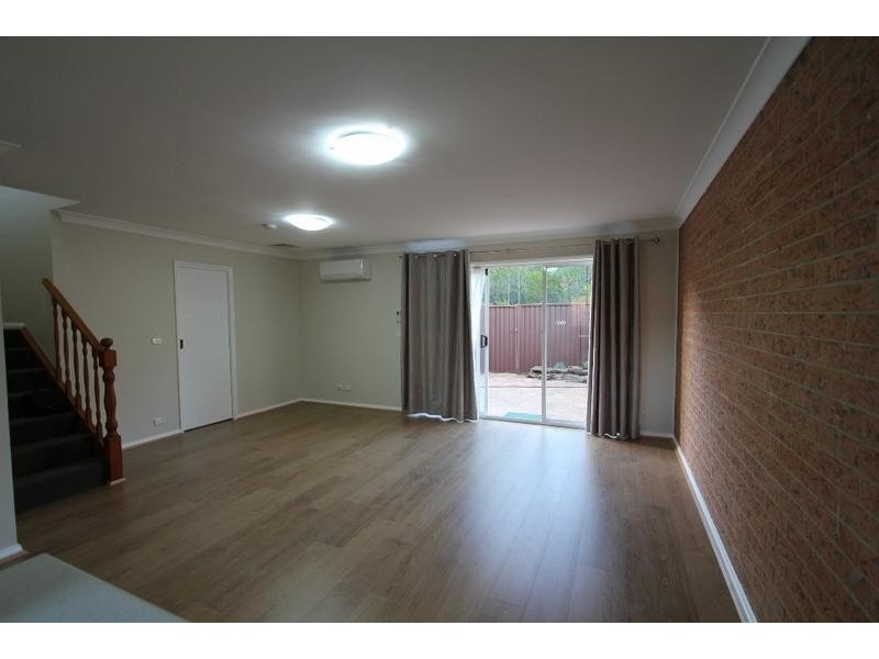 27/109 Stewart Avenue, Hammondville NSW 2170