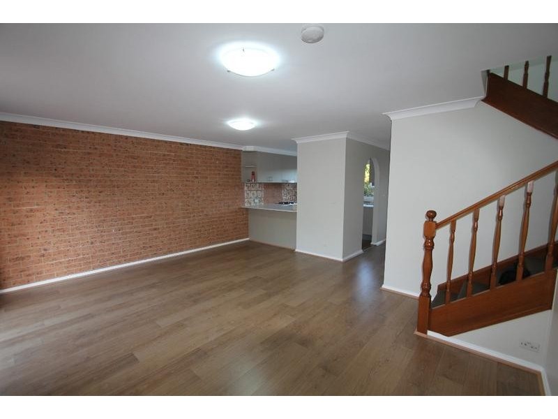 27/109 Stewart Avenue, Hammondville NSW 2170