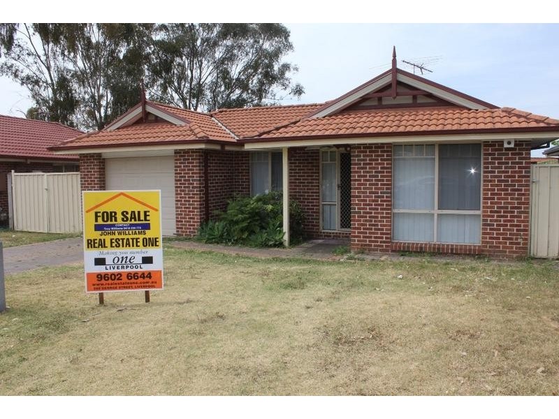 7 Meander Close, West Hoxton NSW 2171