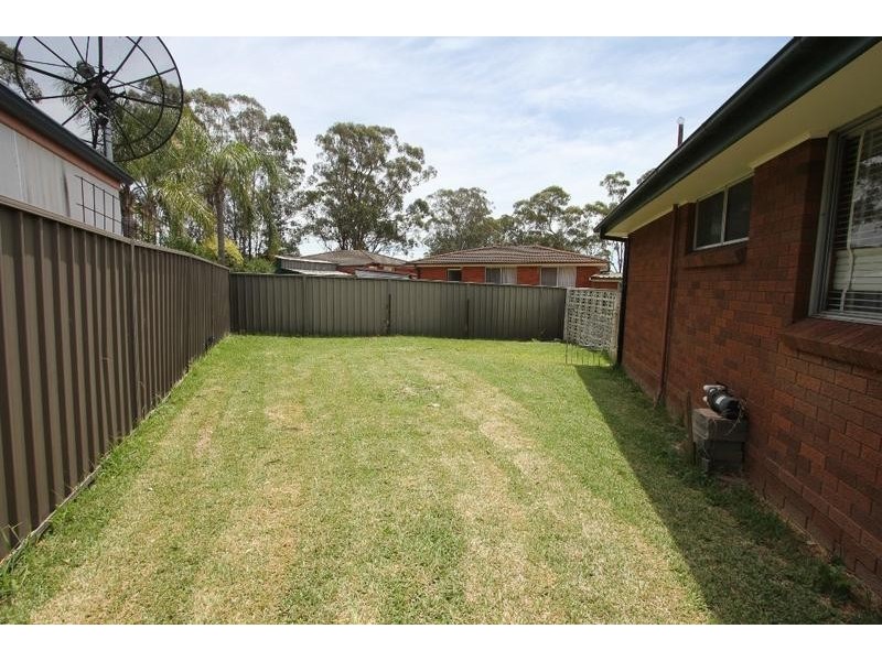 16 Denison Avenue, Lurnea NSW 2170