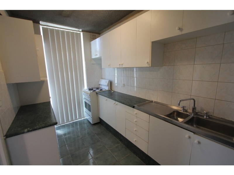 8/25 Norfolk Street, Liverpool NSW 2170