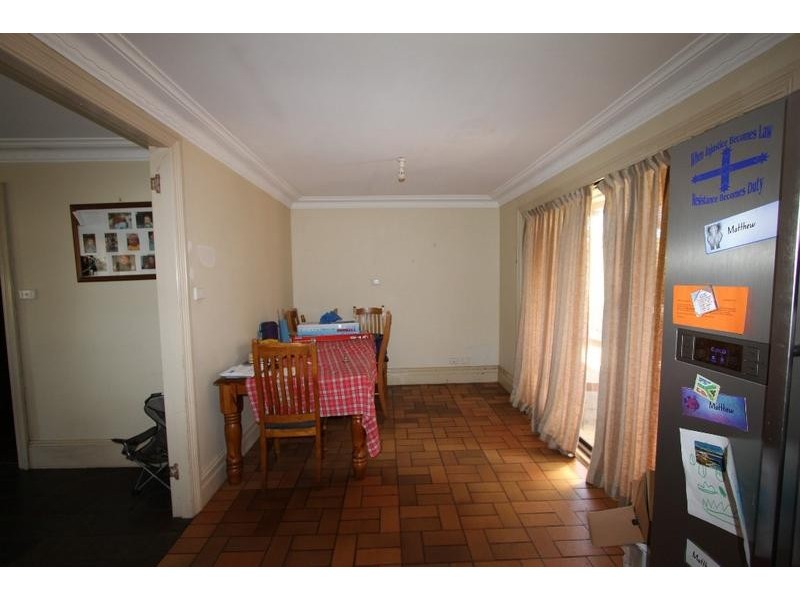 4 Barooga Avenue, Bradbury NSW 2560