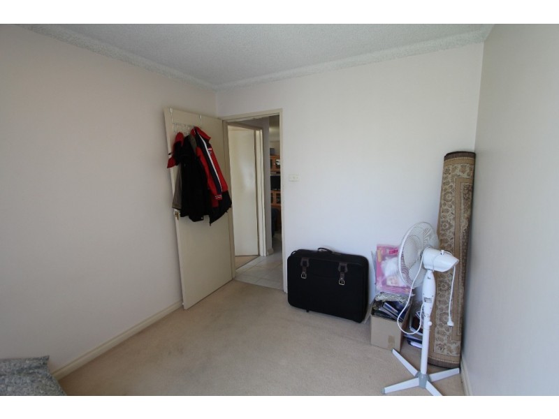 4/12-16 Goulburn Street, Warwick Farm NSW 2170