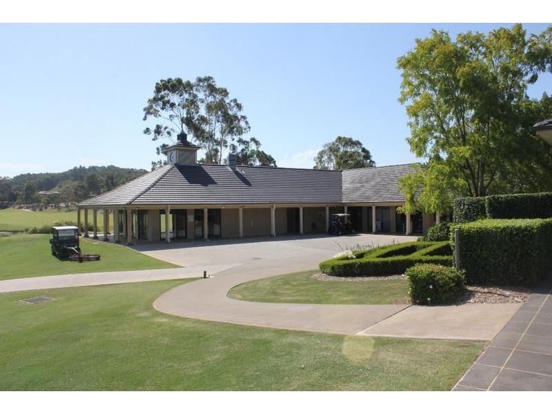 12 Macquarie Links Drive, Macquarie Links NSW 2565