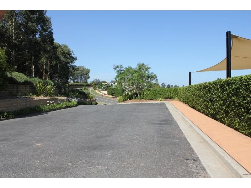 12 Macquarie Links Drive, Macquarie Links NSW 2565