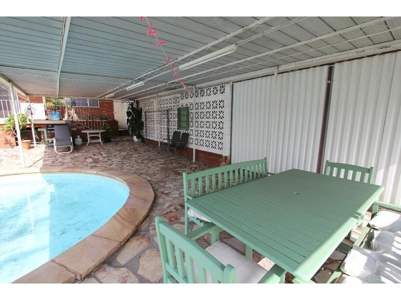 208 Henry Lawson Drive, Georges Hall NSW 2198