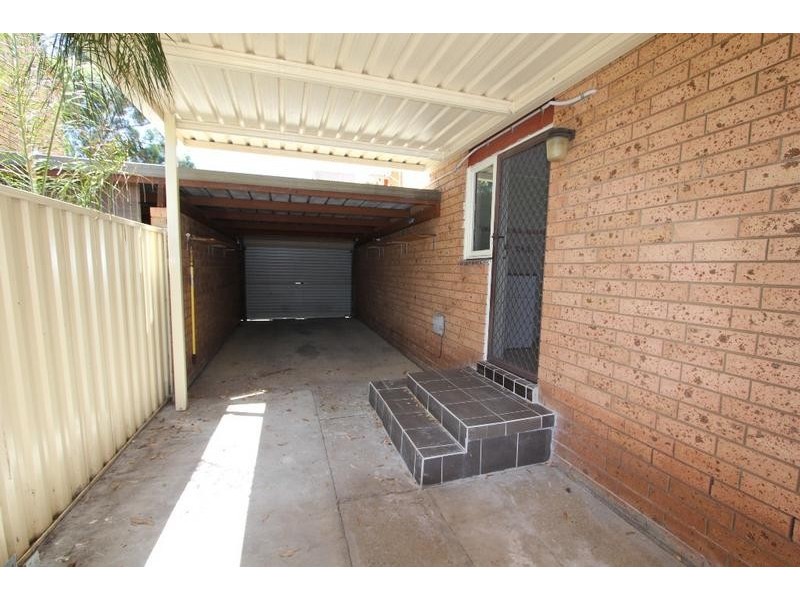7/5 Amaranthus Place, Macquarie Fields NSW 2564