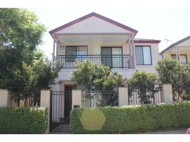 29 Wingate Avenue, West Hoxton NSW 2171