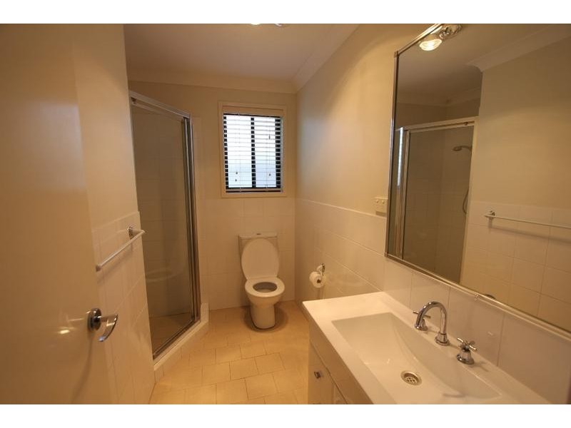 29 Wingate Avenue, West Hoxton NSW 2171