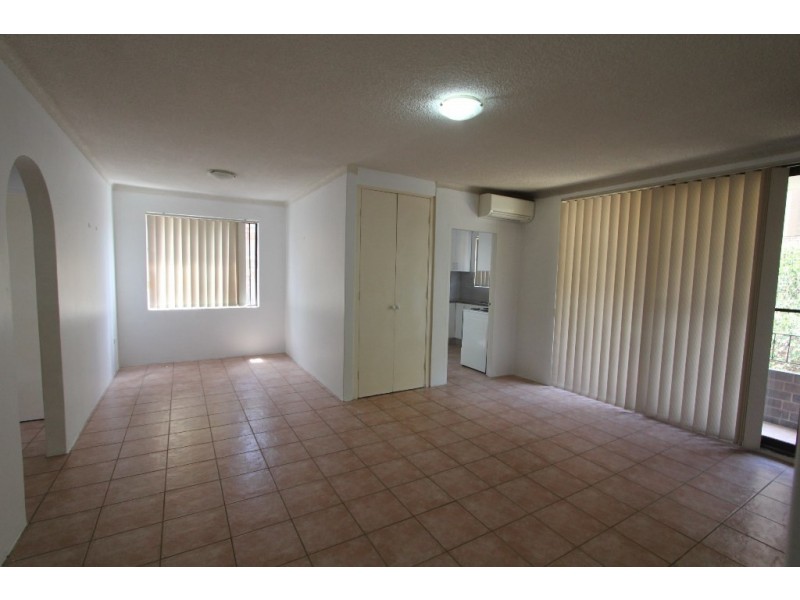 14/44 Castlereagh Street, Liverpool NSW 2170