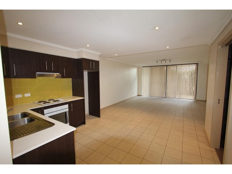 3/11-13 Charles Street, Liverpool NSW 2170