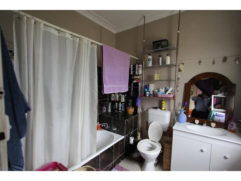 36 Market Street, Moorebank NSW 2170