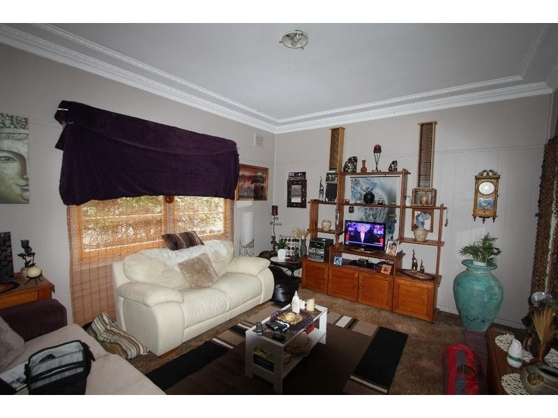 36 Market Street, Moorebank NSW 2170