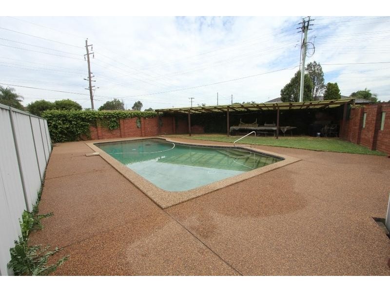 257 Epsom Road, Chipping Norton NSW 2170