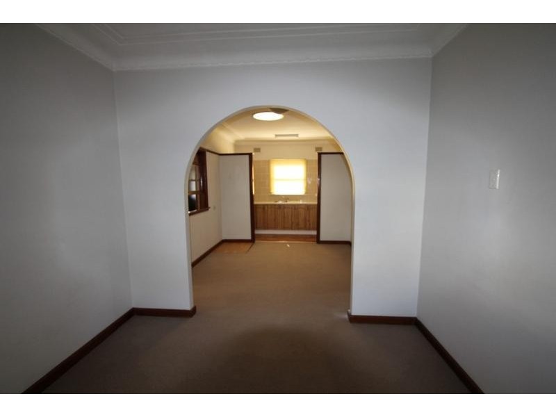 39 Cooper Ave, Moorebank NSW 2170