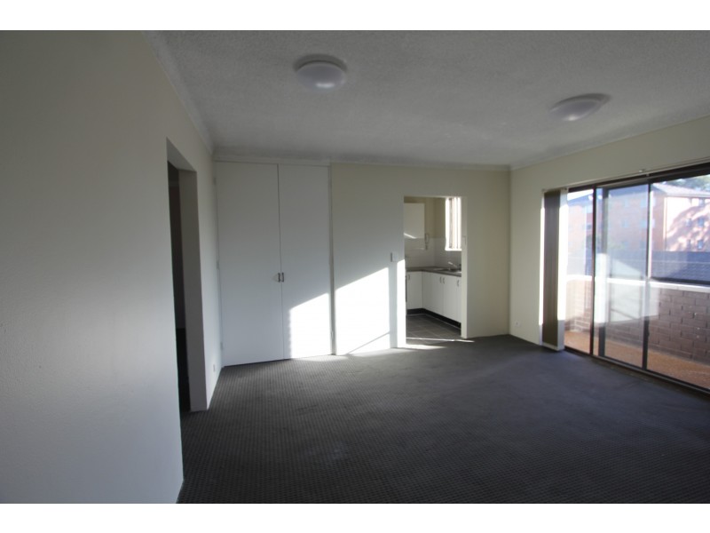 6/34 Rememberence Avenue, Warwick Farm NSW 2170
