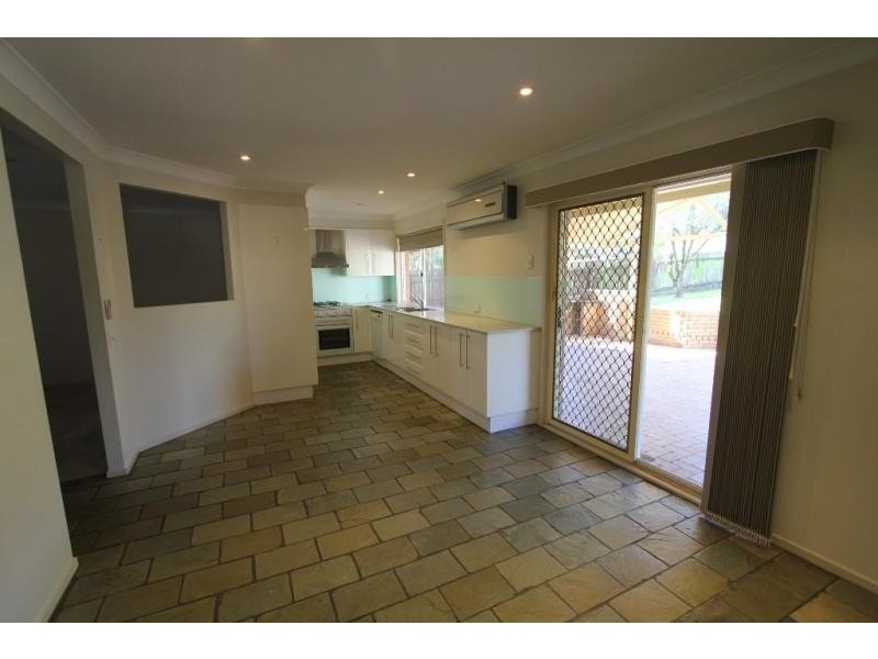 3 Henrietta Drive, Narellan Vale NSW 2567