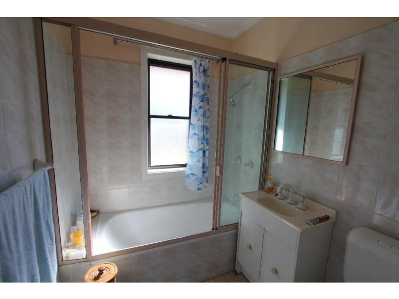 21 Insignia Street, Sadleir NSW 2168