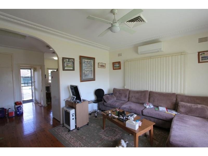 10B Bull Street, Warwick Farm NSW 2170