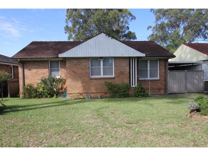 20 Insignia Street, Sadleir NSW 2168