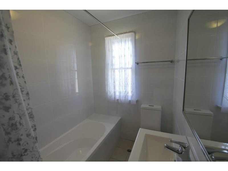 20 Insignia Street, Sadleir NSW 2168