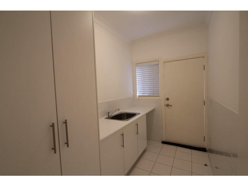 9B Haerse Avenue, Chipping Norton NSW 2170