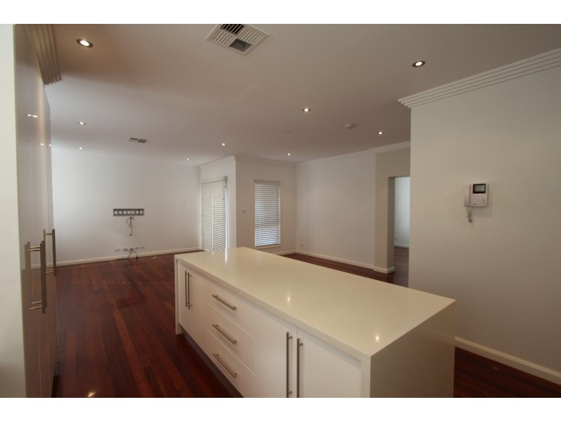 9B Haerse Avenue, Chipping Norton NSW 2170